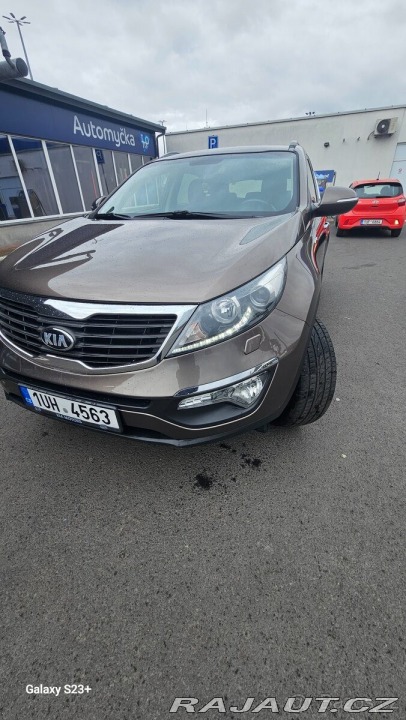 Kia Sportage 2,0   Prodám 2013