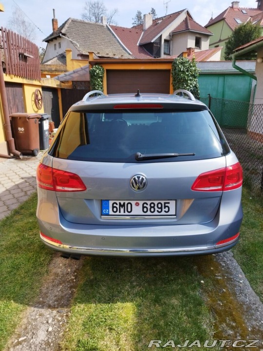 Volkswagen Passat 2,0   TDI 103KW, tempomat 2013