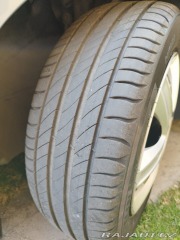 Volkswagen Passat 2,0   TDI 103KW, tempomat 2013