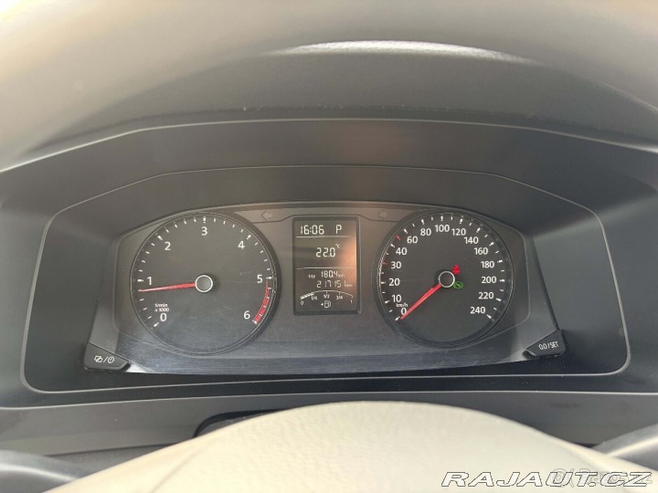 Volkswagen Transporter 2,0 T6 TDI DSG / 9 míst 2017