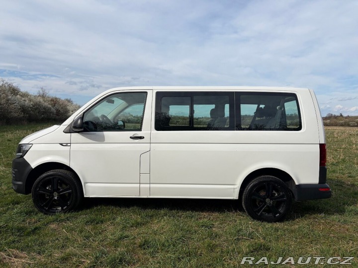 Volkswagen Transporter 2,0 T6 TDI DSG / 9 míst 2017