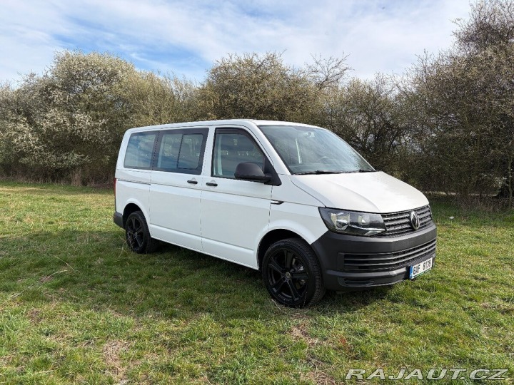 Volkswagen Transporter 2,0 T6 TDI DSG / 9 míst 2017