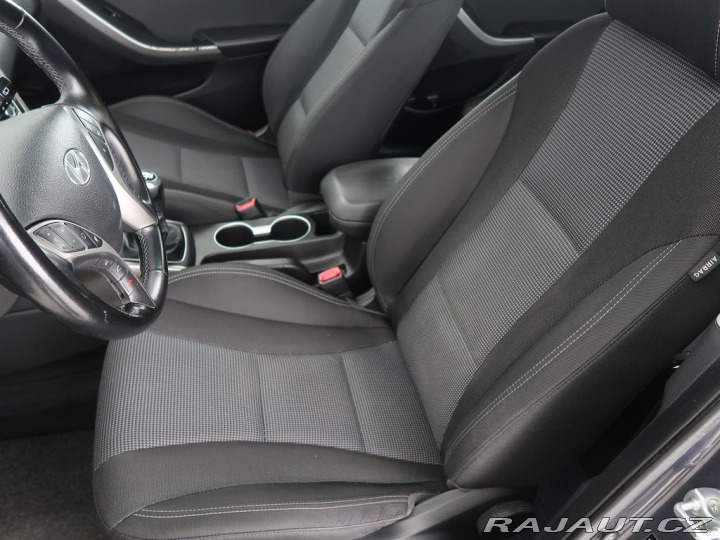 Hyundai i30 1.6GDI,99kW,CZ,Manuál 2015