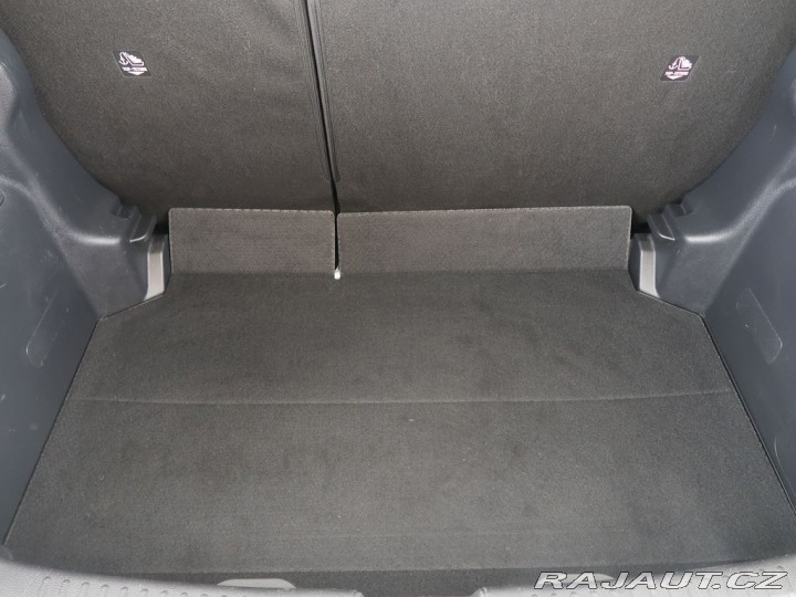 Toyota Yaris 1.5Hybrid,CZ,Comfort Tech 2021