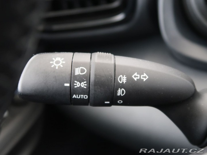 Toyota Yaris 1.5Hybrid,CZ,Comfort Tech 2021