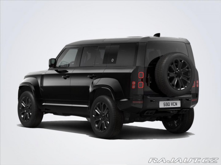 Land Rover Defender 4,4 110 OCTA Black P635 V 2026