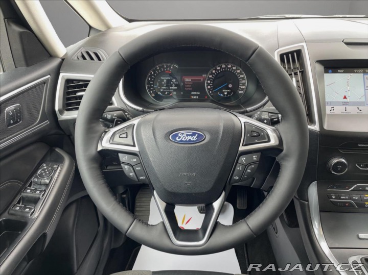 Ford S-MAX 2,0 TDCi 110kW Titianium* 2017