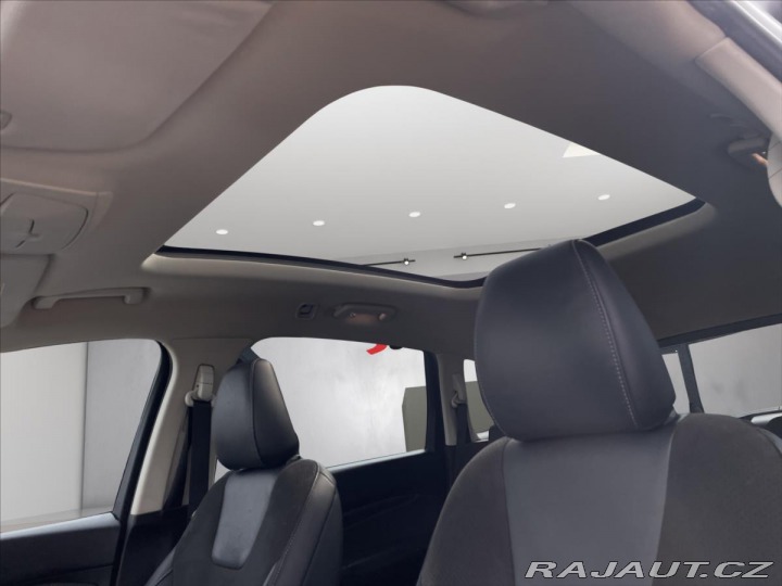 Ford S-MAX 2,0 TDCi 110kW Titianium* 2017