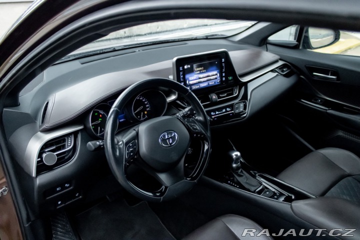 Toyota C-HR 1.8 Hybrid Executive Aut 2017