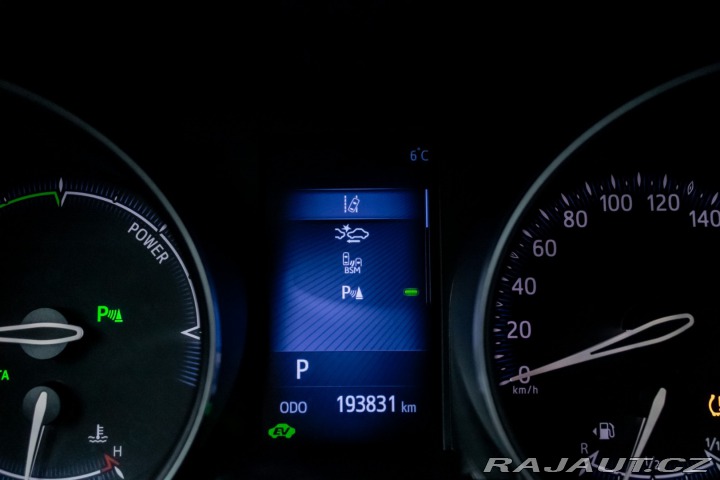 Toyota C-HR 1.8 Hybrid Executive Aut 2017