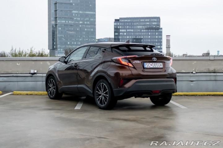 Toyota C-HR 1.8 Hybrid Executive Aut 2017