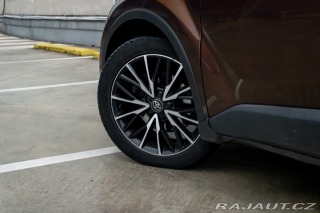 Toyota C-HR / 1.8/ Hybrid/ Executive 2017