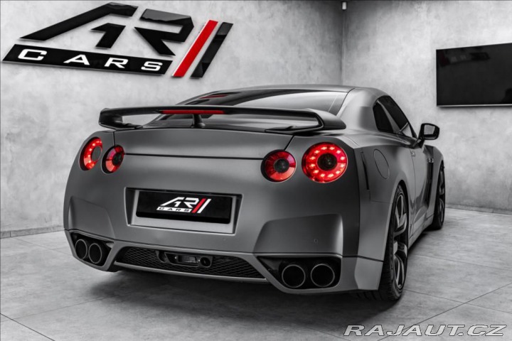 Nissan GT-R Black edition 620PS 2011