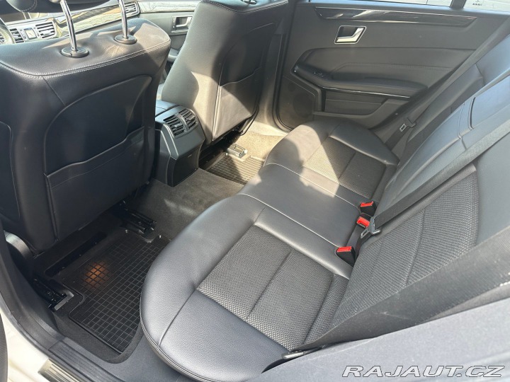 Mercedes-Benz E 220Cdi Avantgarde 2016