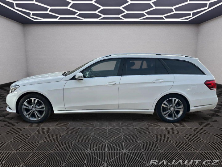 Mercedes-Benz E 220Cdi Avantgarde 2016