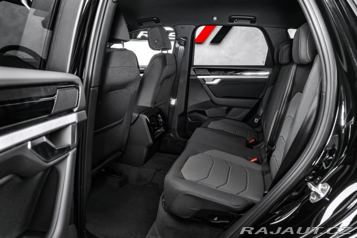 Volkswagen Touareg 3.0 TDI 170kW 4M LED, Nav 2021