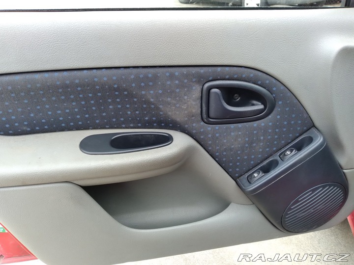 Renault Thalia 1.4 16V KLIMA,ČR,72kW 2006