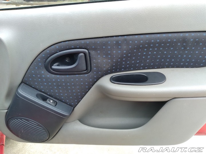 Renault Thalia 1.4 16V KLIMA,ČR,72kW 2006