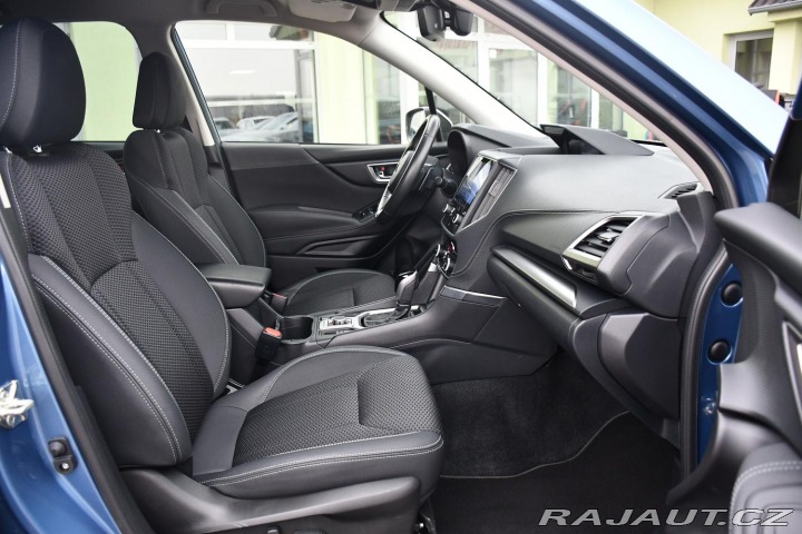 Subaru Forester e-BOXER ACC CARPLAY KAMER 2022