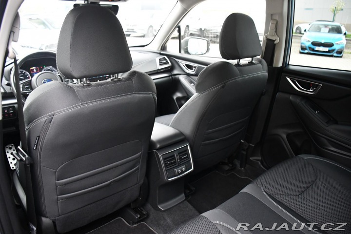 Subaru Forester e-BOXER ACC CARPLAY KAMER 2022