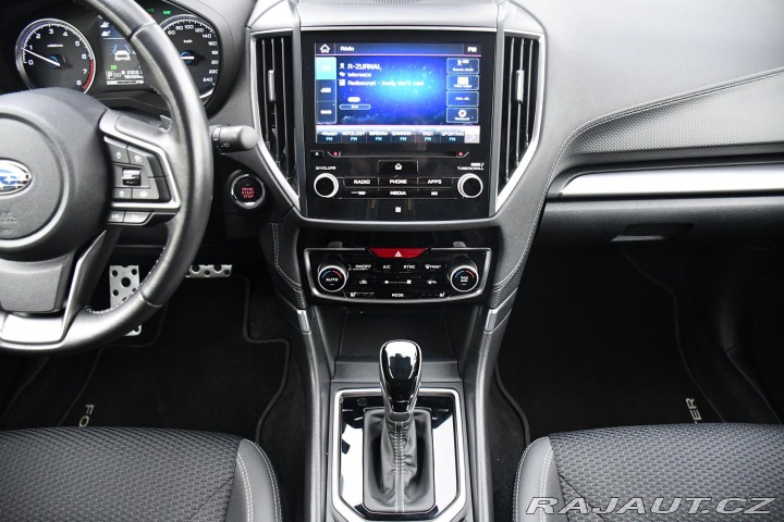 Subaru Forester e-BOXER ACC CARPLAY KAMER 2022