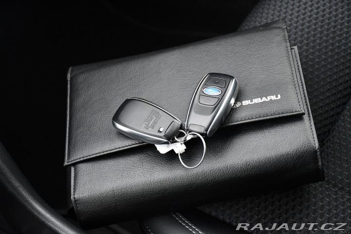 Subaru Forester e-BOXER ACC CARPLAY KAMER 2022