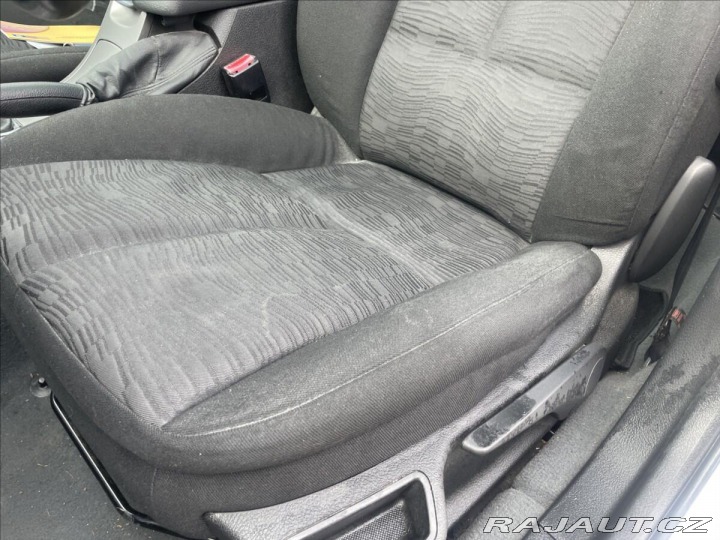 Peugeot 407 1,6 HDi 80kw SW velmi dob 2005