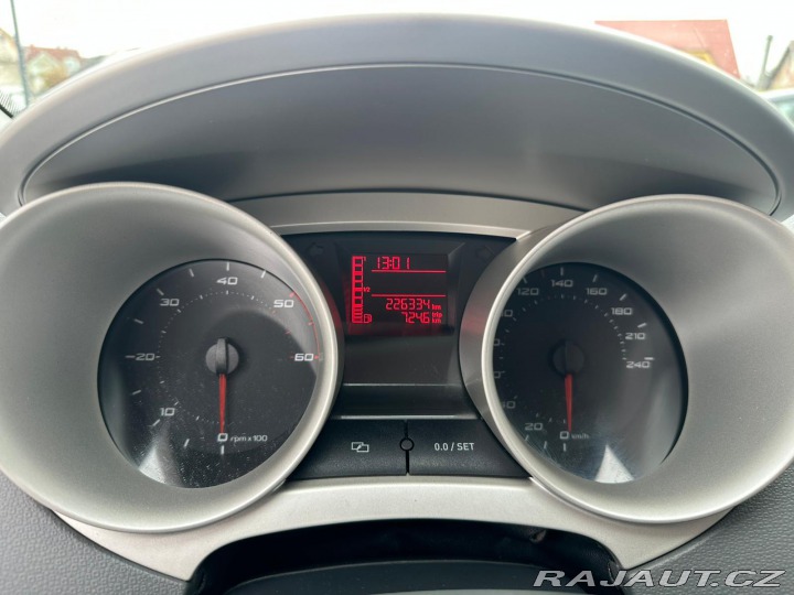 Seat Ibiza 1.6TDi, 77KW, VYHŘ.SED.,T 2011