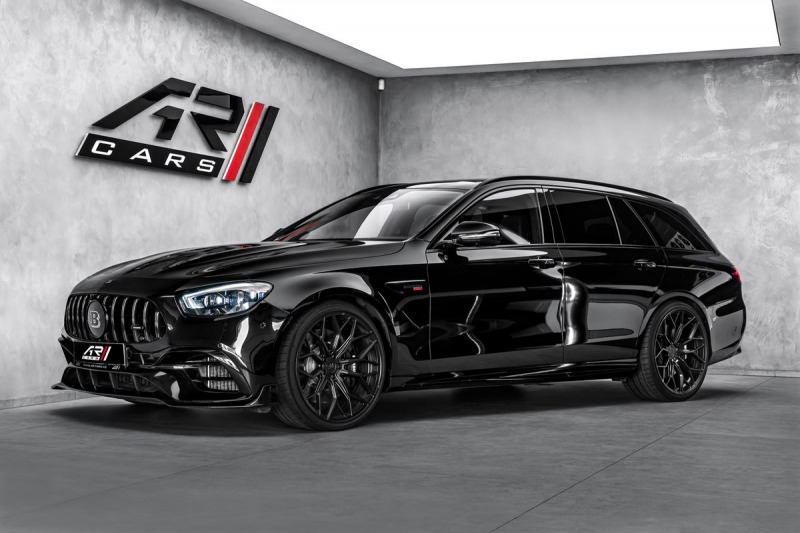 Mercedes-Benz E Brabus 700PS