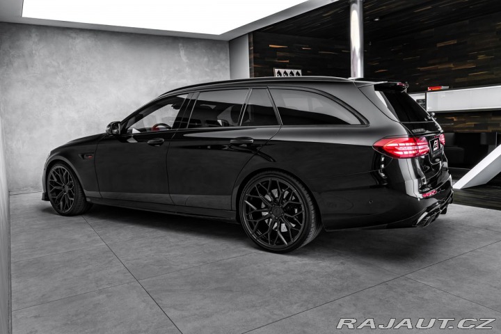 Mercedes-Benz E Brabus 700PS 2020