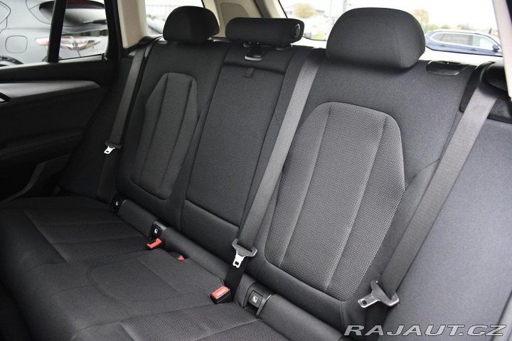 BMW X3 XDRIVE20D HK CARPLAY HUD 2019