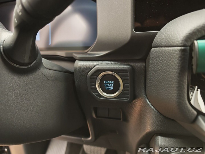 Toyota Land Cruiser 2.8 D-4D 204 k Executive 2025