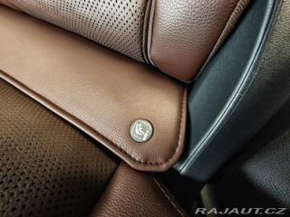 Toyota Land Cruiser 2.8 D-4D 204 k Executive 2025