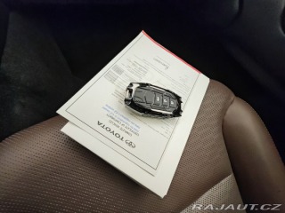 Toyota Land Cruiser 2.8 D-4D 204 k Executive 2025