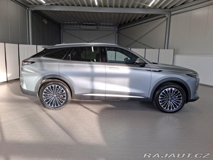 Omoda 9 Premium 1.5t GDI SHS AWD 2026