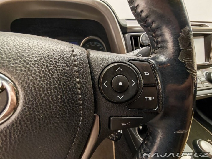 Toyota RAV4 2.5 Hybrid 145 kW Selecti 2018