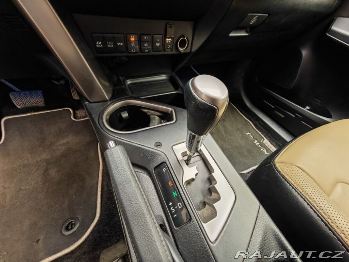 Toyota RAV4 2.5 Hybrid 145 kW Selecti 2018