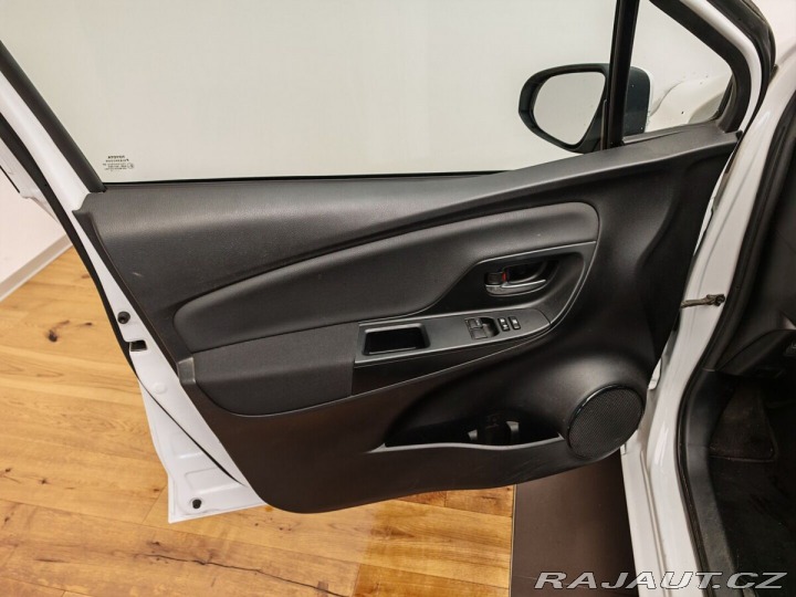 Toyota Yaris 1.5 Hybrid e-CVT Active T 2018