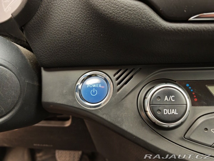 Toyota Yaris 1.5 Hybrid e-CVT Active T 2018