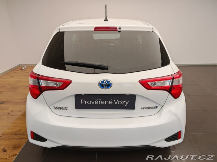 Toyota Yaris 1.5 Hybrid e-CVT Active T 2018