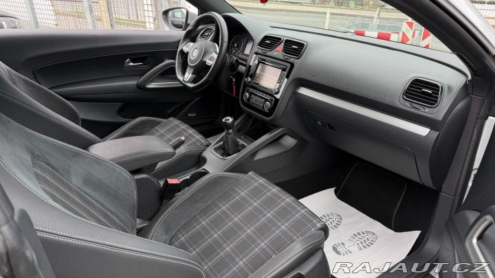 Volkswagen Scirocco 1.4TSI 90kW *Servis*Výbav 2011