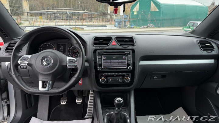 Volkswagen Scirocco 1.4TSI 90kW REZERVOVANO 2011