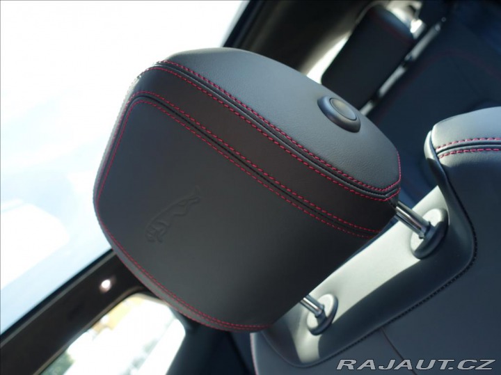 Jaguar E-Pace 2,0 R-Dynamic First EDT,1 2018