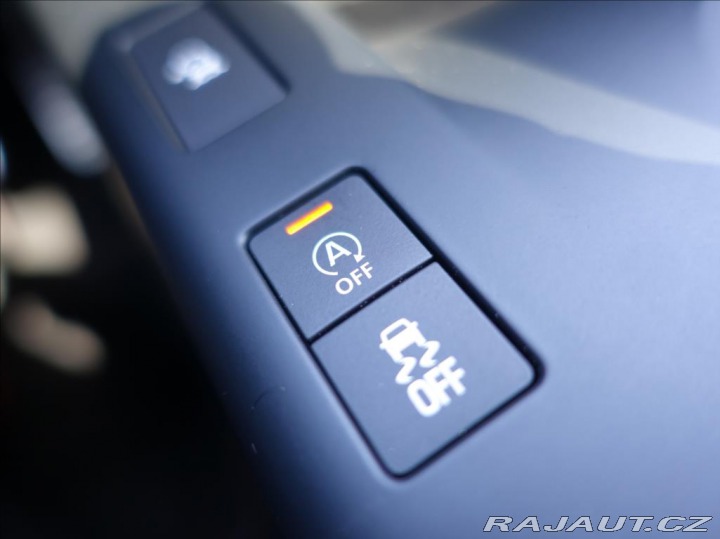 Jaguar E-Pace 2,0 R-Dynamic First EDT,1 2018