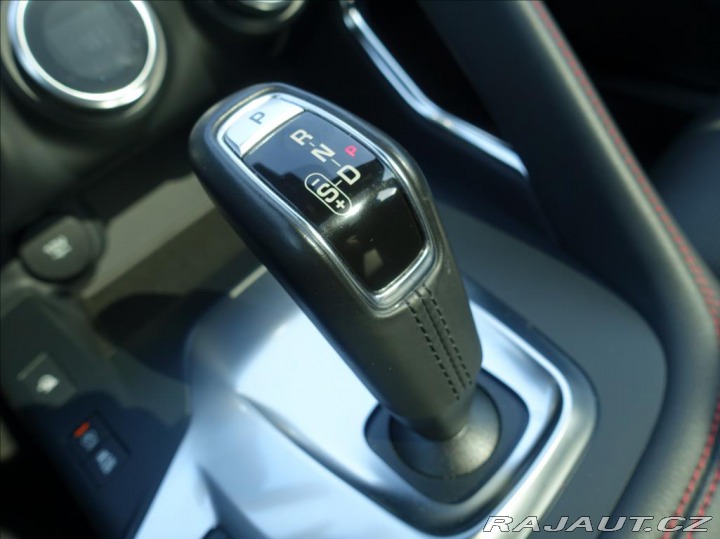 Jaguar E-Pace 2,0 R-Dynamic First EDT,1 2018