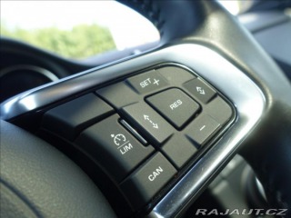 Jaguar E-Pace 2,0 R-Dynamic First EDT,1 2018