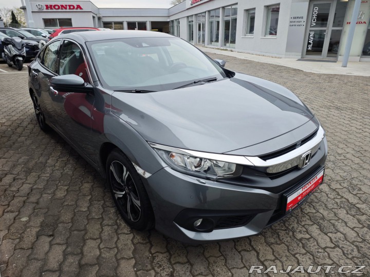 Honda Civic 4D 1.5 VTEC Turbo Eleganc 2019