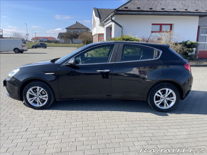 Alfa Romeo Giulietta 1,4 i 16V T 110KW XENON o 2016