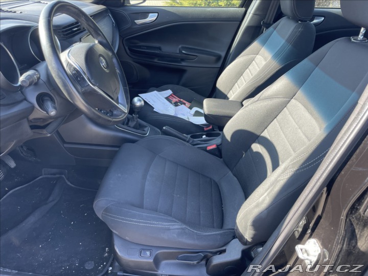 Alfa Romeo Giulietta 1,4 i 16V T 110KW XENON o 2016