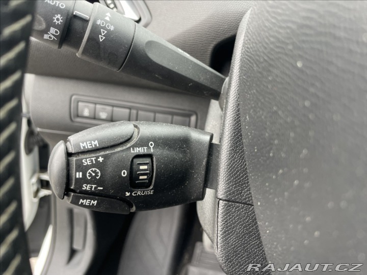 Peugeot 308 1,6 BHDi 88kw Allure LED 2014